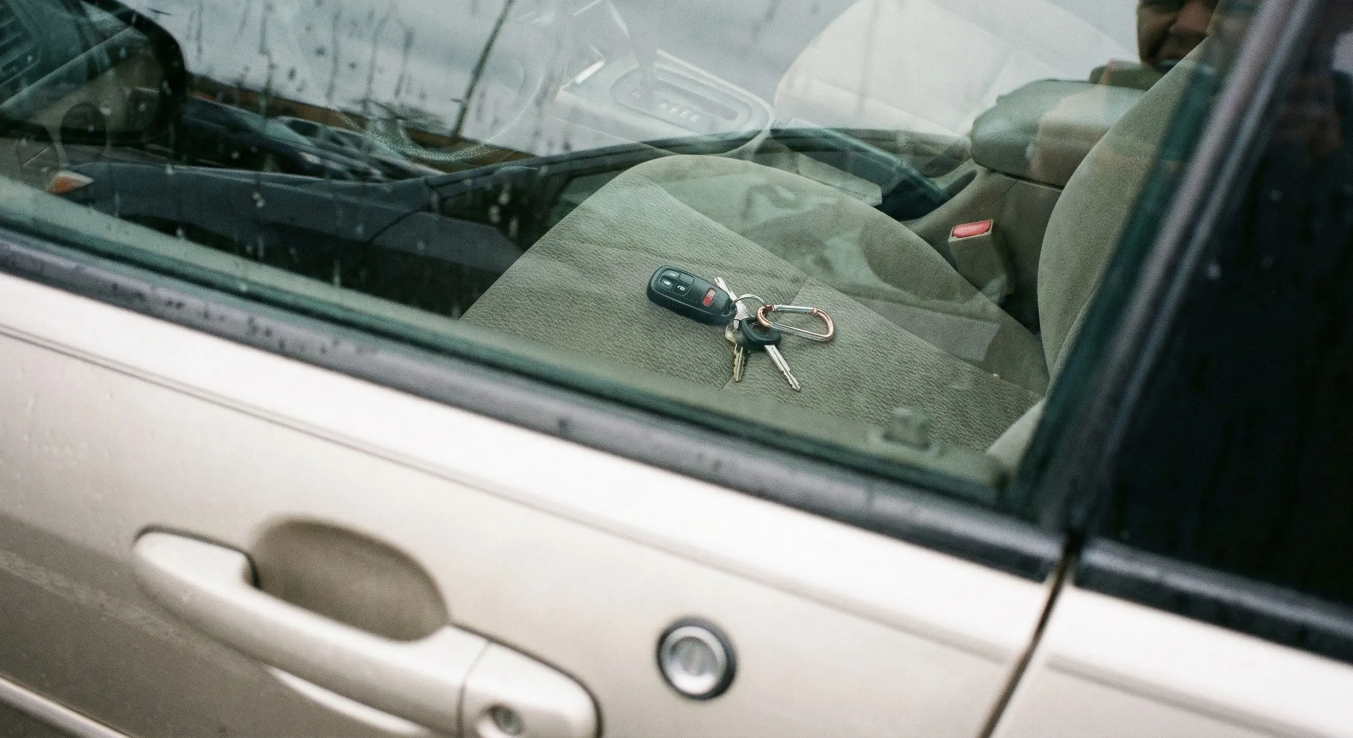 Professional luxury car lockout Tucson